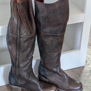 Women's Freebird Calgary Boots Size 11